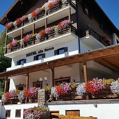 Hotel Alla Rocca Varena Extérieur photo