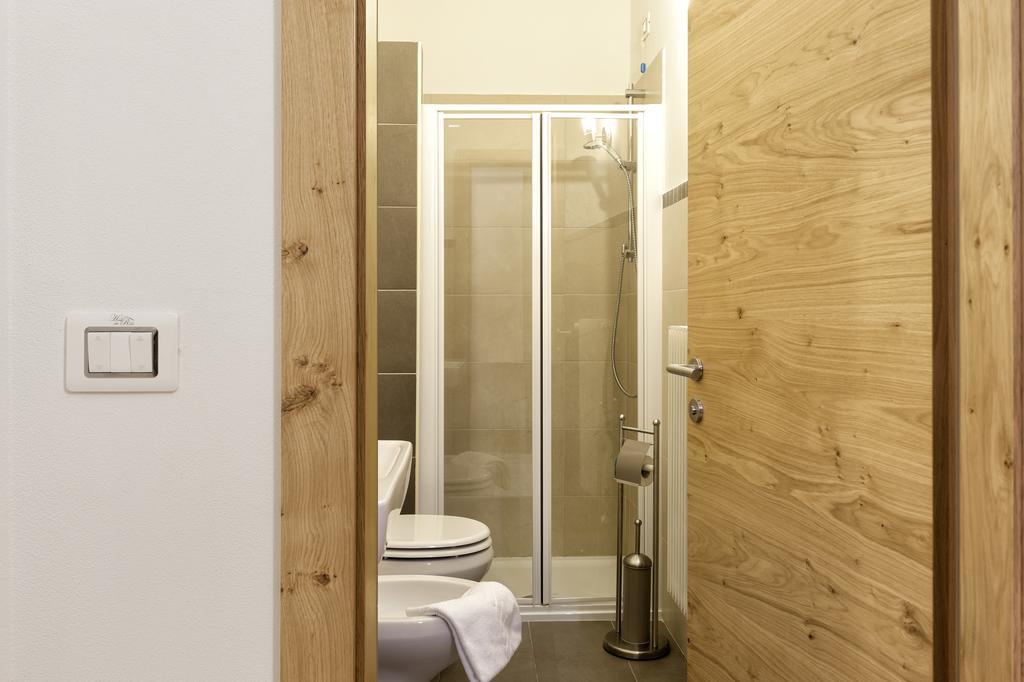 Hotel Alla Rocca Varena Chambre photo